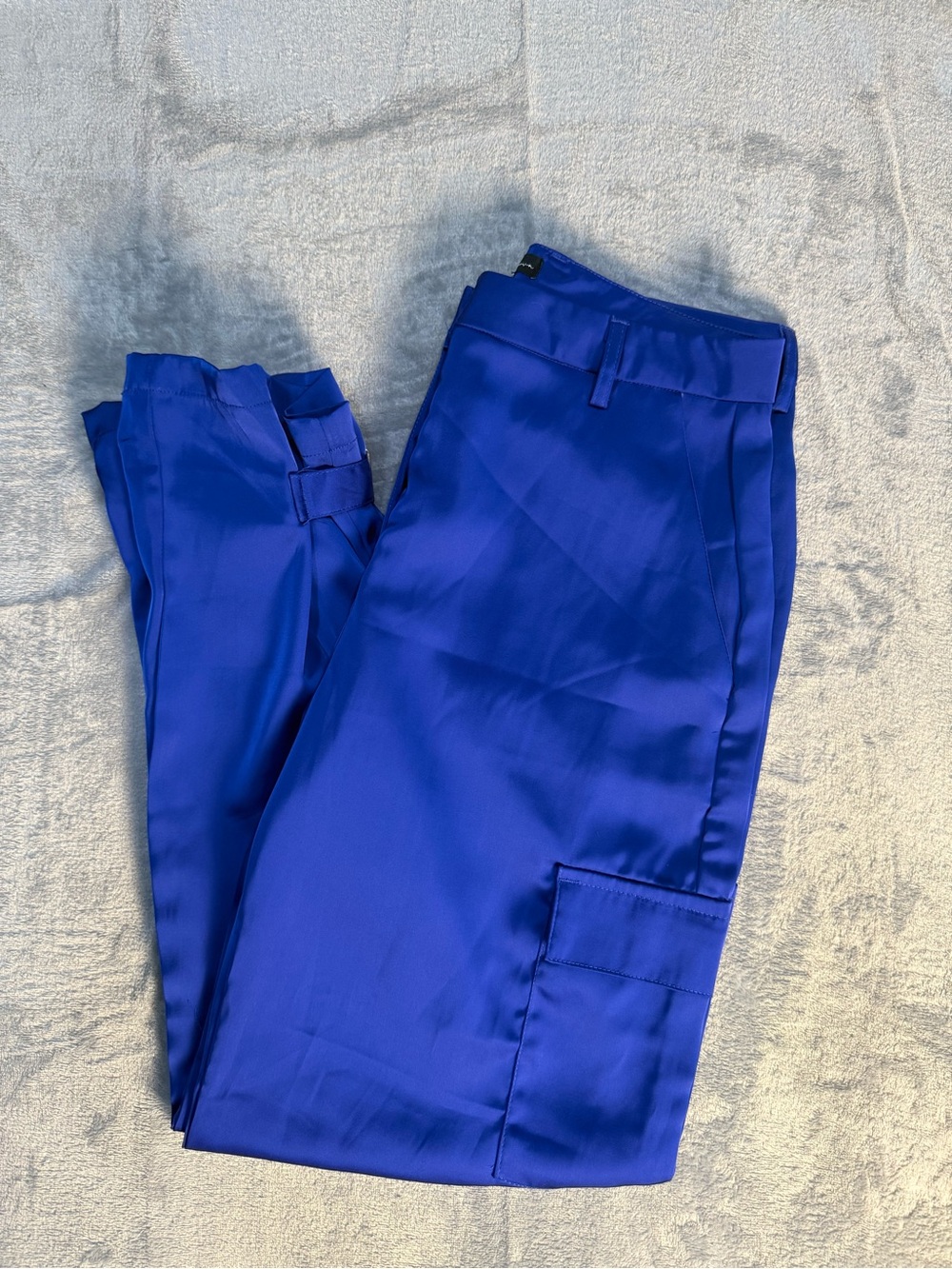 Hunter and Brown Royal Blue Cargo Silky Pants Like New buckle ankle Medium